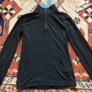Smart wool, quarter zip baselayer